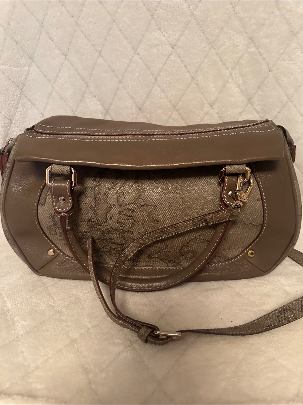 Alviero Martini Taupe Shoulder Bag with Gold Hardware